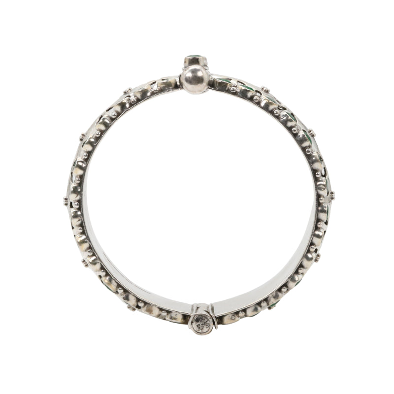 Harita Pushpa Bangle