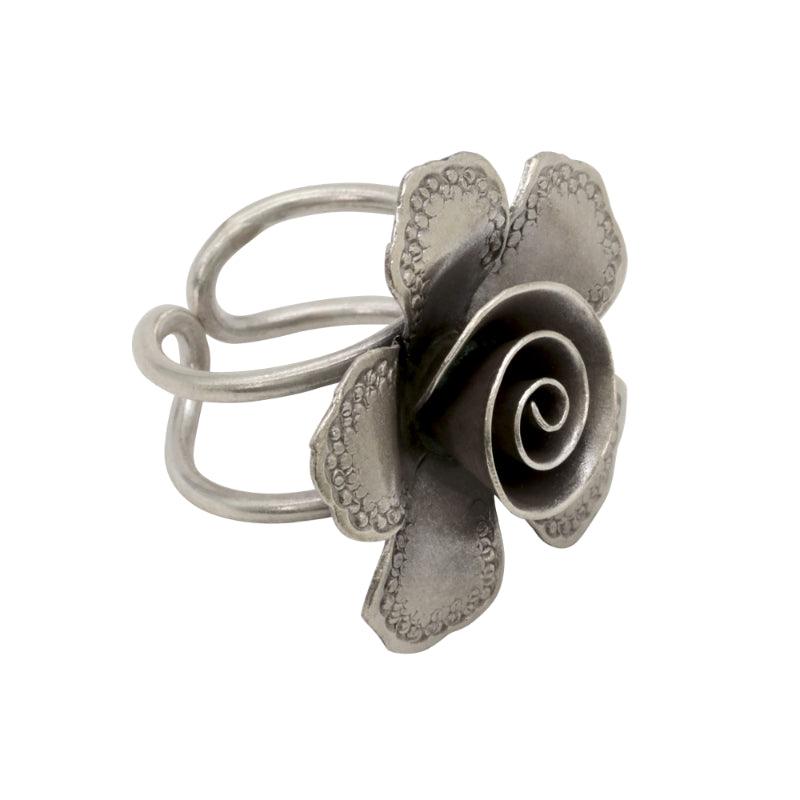 Queen of the Roses Ring