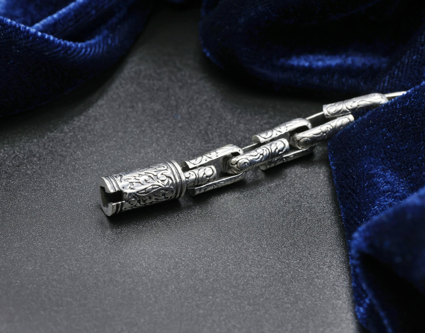Vintage Link Antique Silver Men’s Bracelet