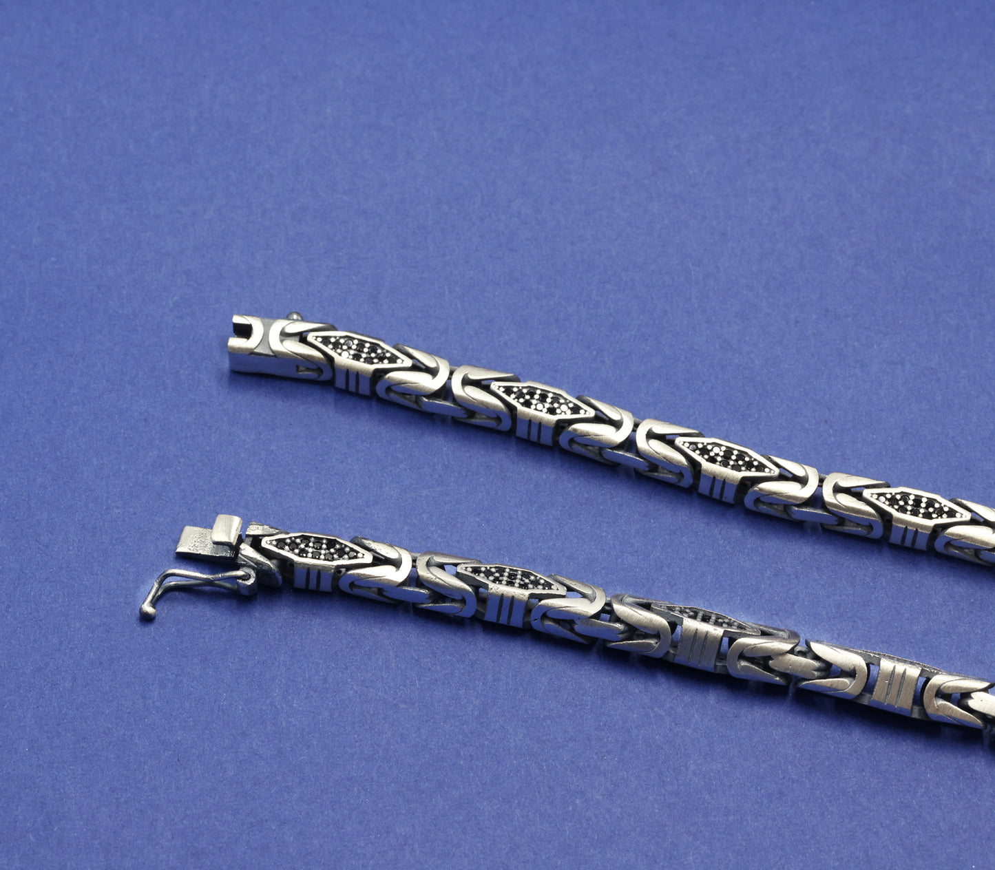 Heritage Link Antique Silver Chain