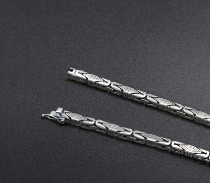 Imperial Grid Antique Silver Chain