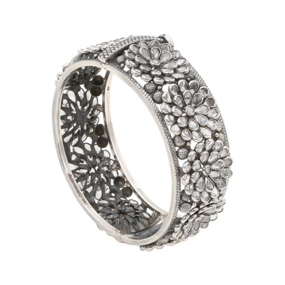 Pushpa Mudrika Open Bangle