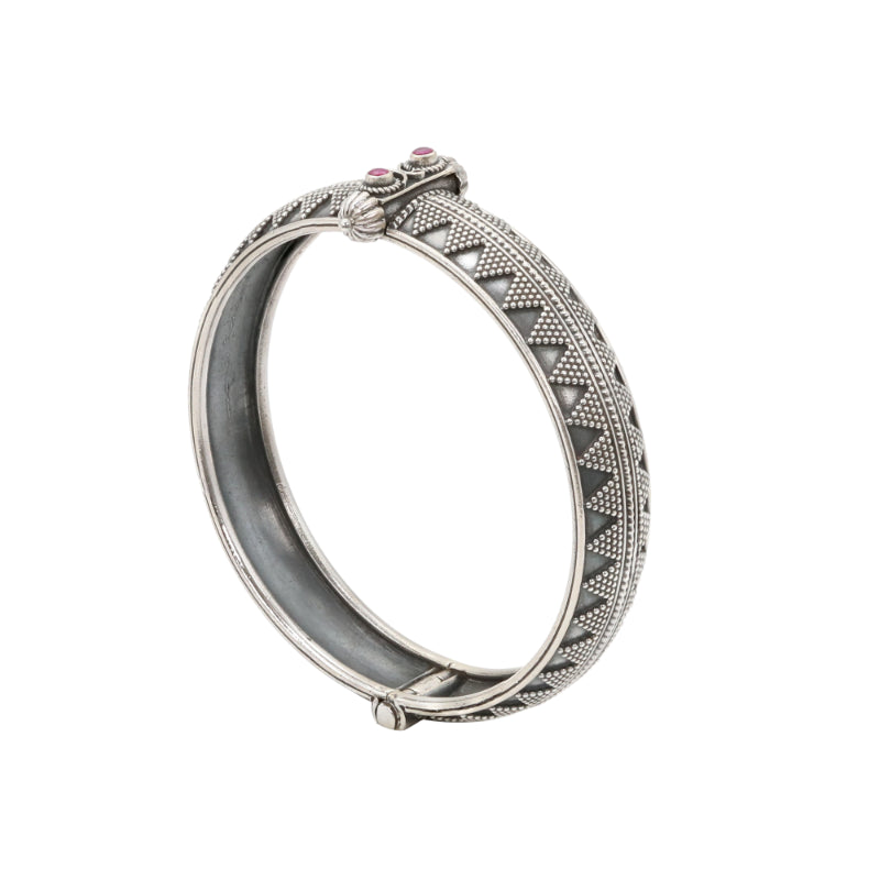 Trikona Ratna Bangle