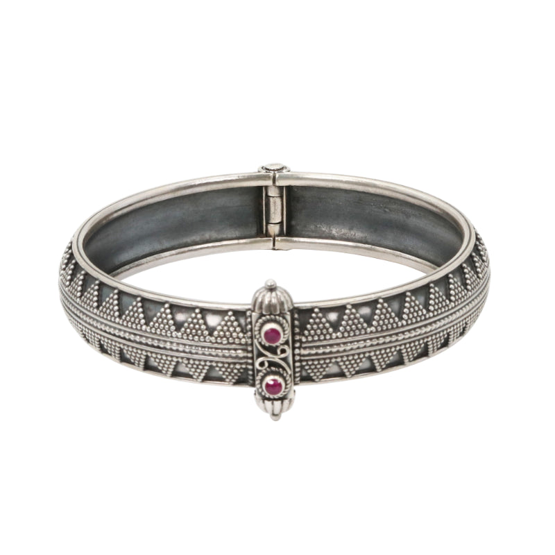 Trikona Ratna Bangle
