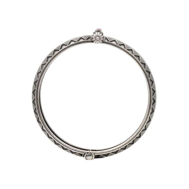 Trikona Ratna Bangle