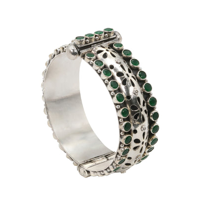 Harita Pushpa Bangle