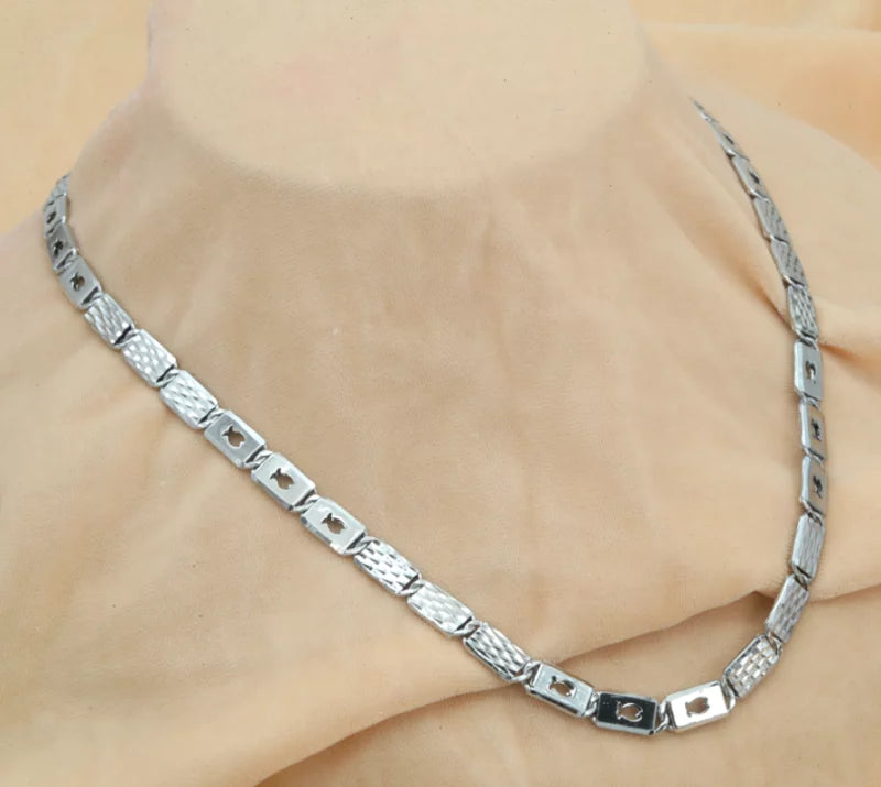 Urban Grid Silver Chain