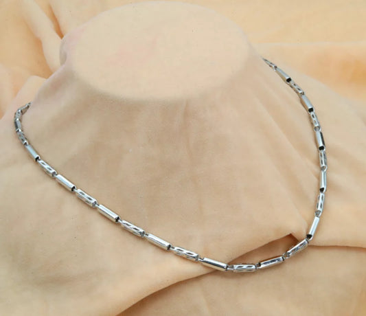 Urban Contour Silver Chain