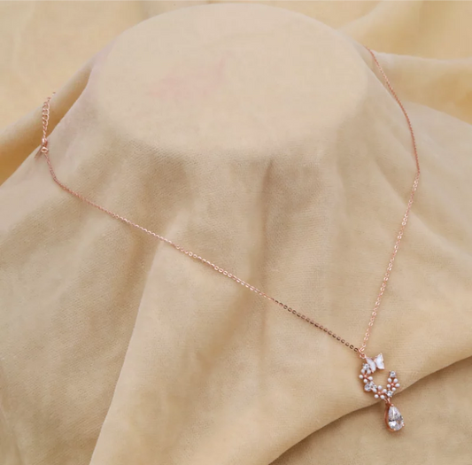 Infinite Luster Necklace