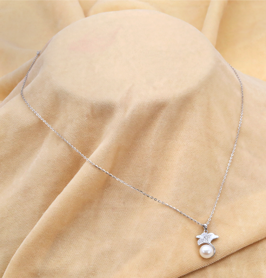 Pearl Dewdrop Crown Chain Pendant