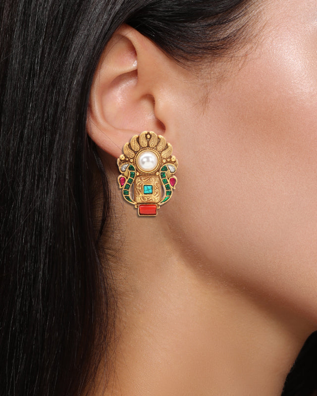 Ratna Kalash Moti Karnaphool Earrings