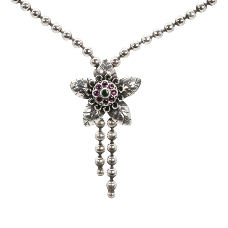 Scarlet Sprout Silver Set