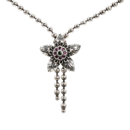 Scarlet Sprout Silver Set