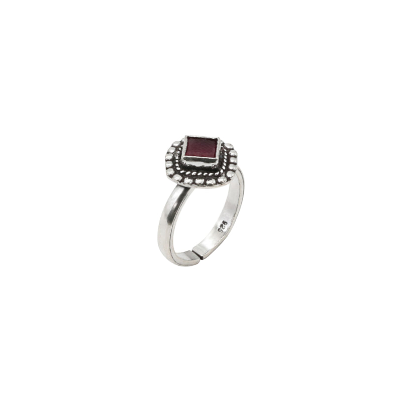 Crimson Square Toe Rings