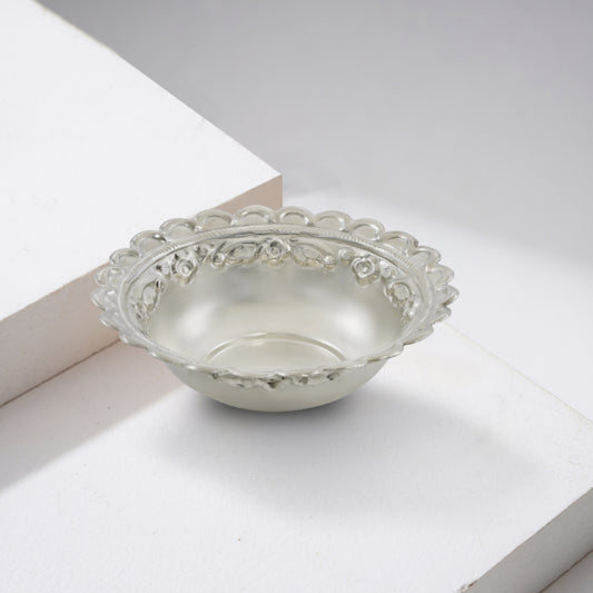 Elegant Bloom Serving Bowl